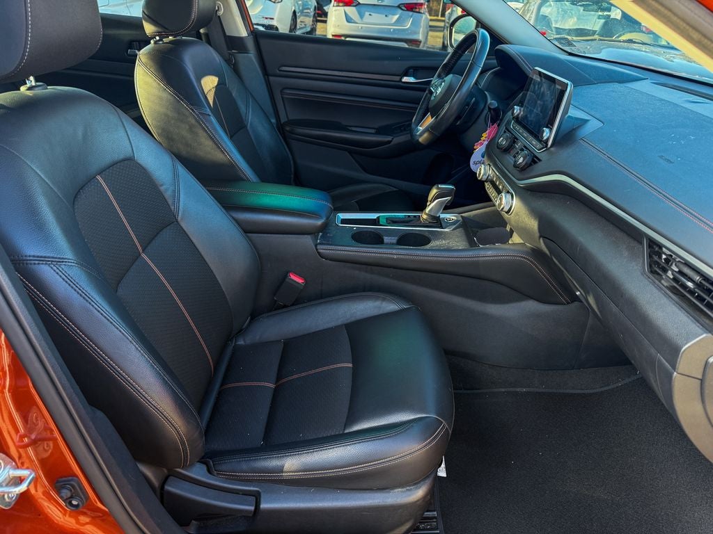 2022 Nissan Altima 2.0 SR