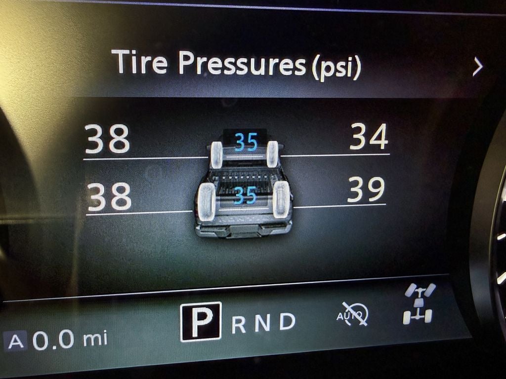 2024 Nissan Frontier SV