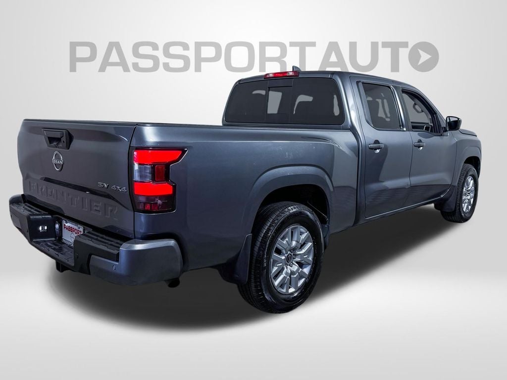2024 Nissan Frontier SV
