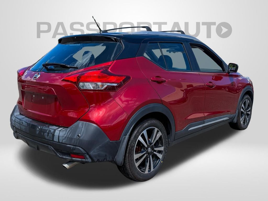 2020 Nissan Kicks SR