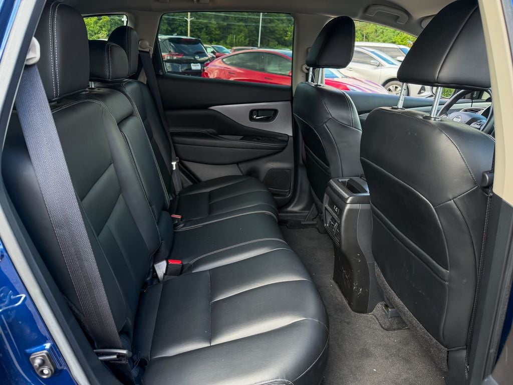 2022 Nissan Murano SV