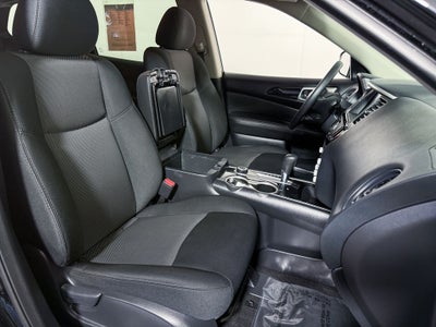 2020 Nissan Pathfinder S