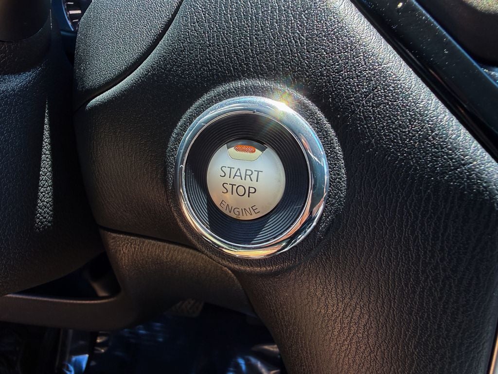 2020 Nissan Pathfinder S