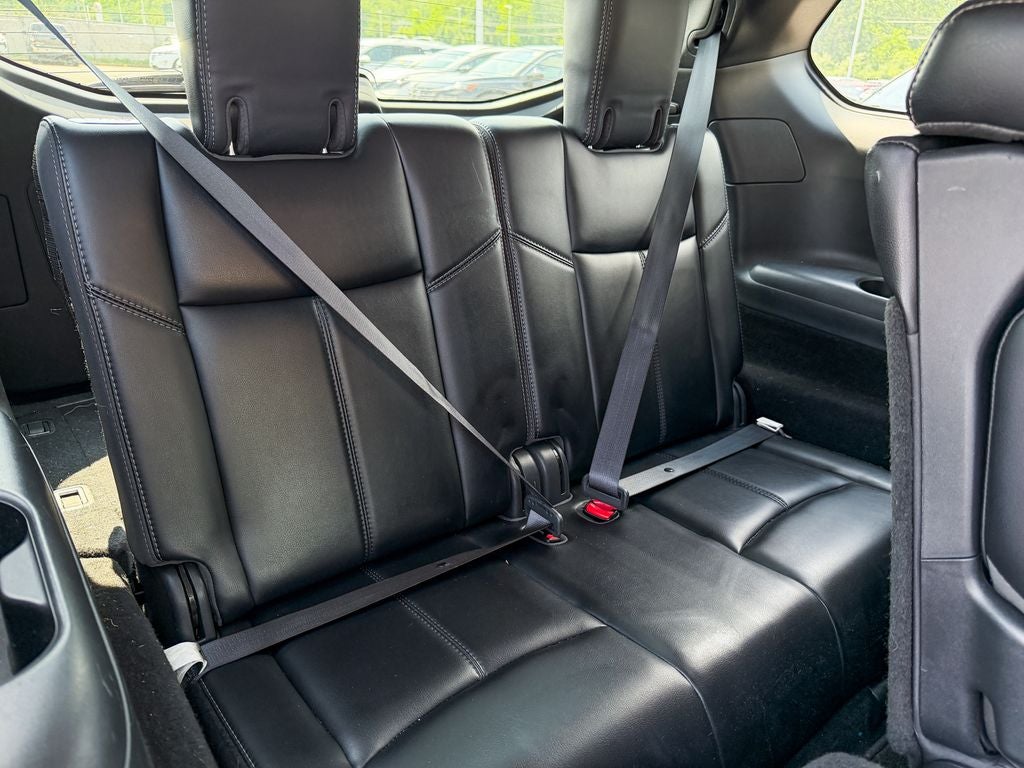2019 Nissan Pathfinder SL