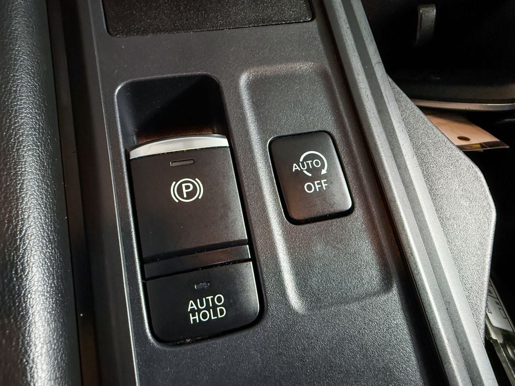 2024 Nissan Pathfinder S