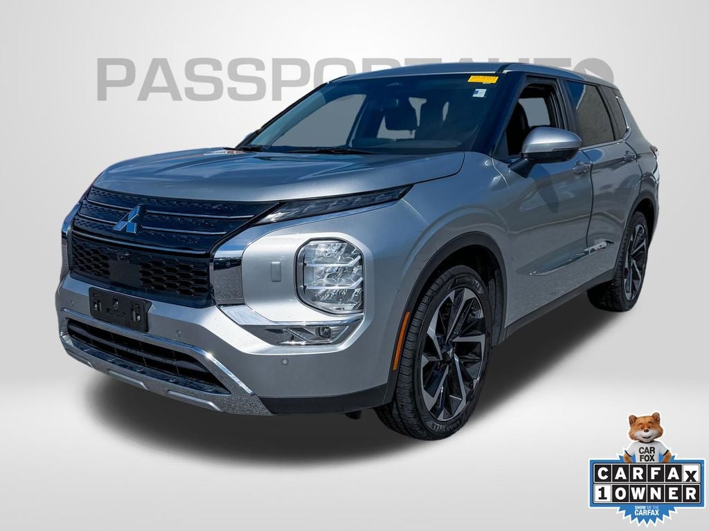 2022 Mitsubishi Outlander SE