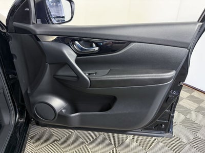 2022 Nissan Rogue Sport SV