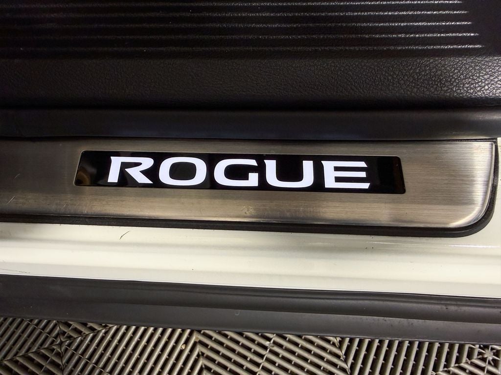 2022 Nissan Rogue Platinum