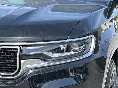 2023 Jeep Wagoneer L Base