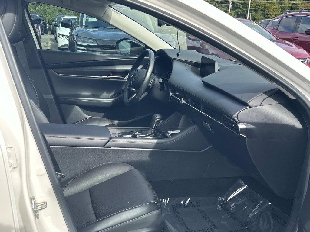 2022 Mazda Mazda3 Premium Plus