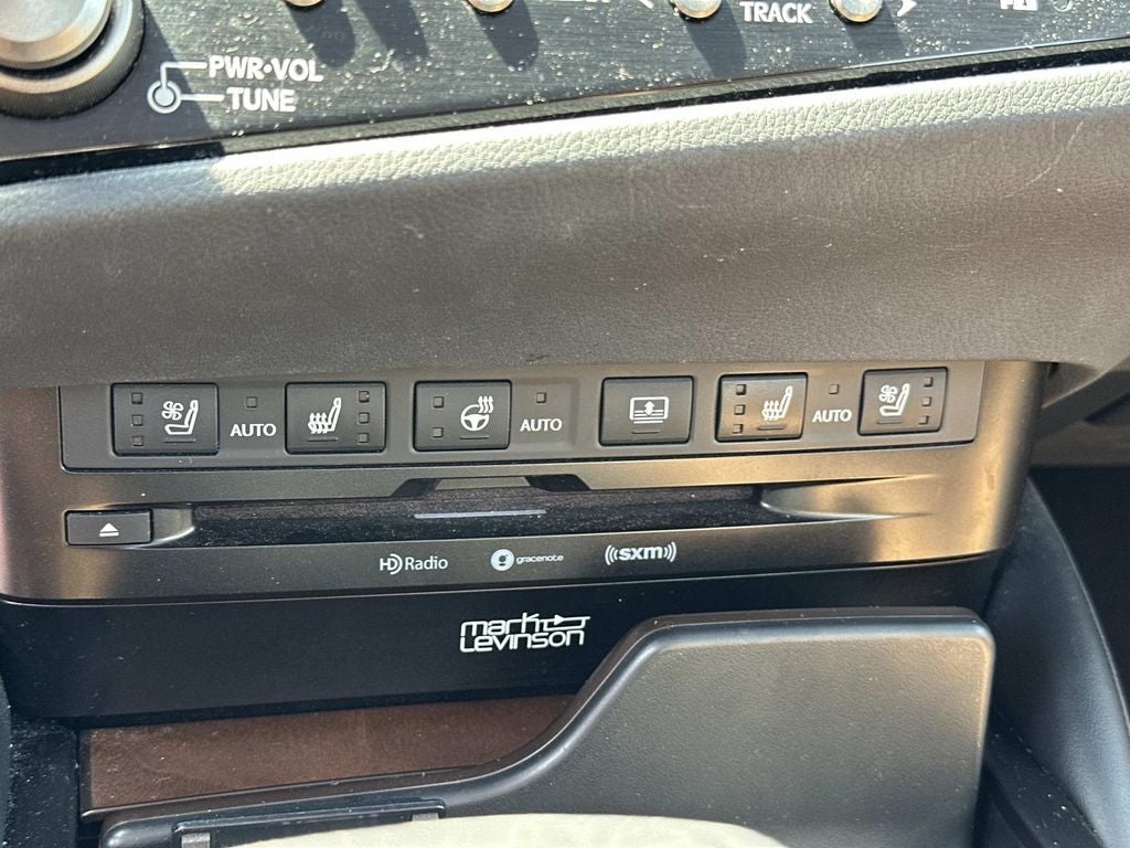 2022 Lexus ES 350 Ultra Luxury