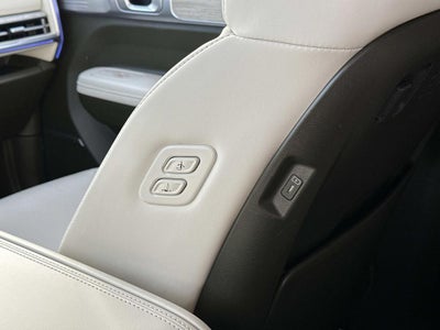 2025 Hyundai Santa Fe Hybrid Calligraphy