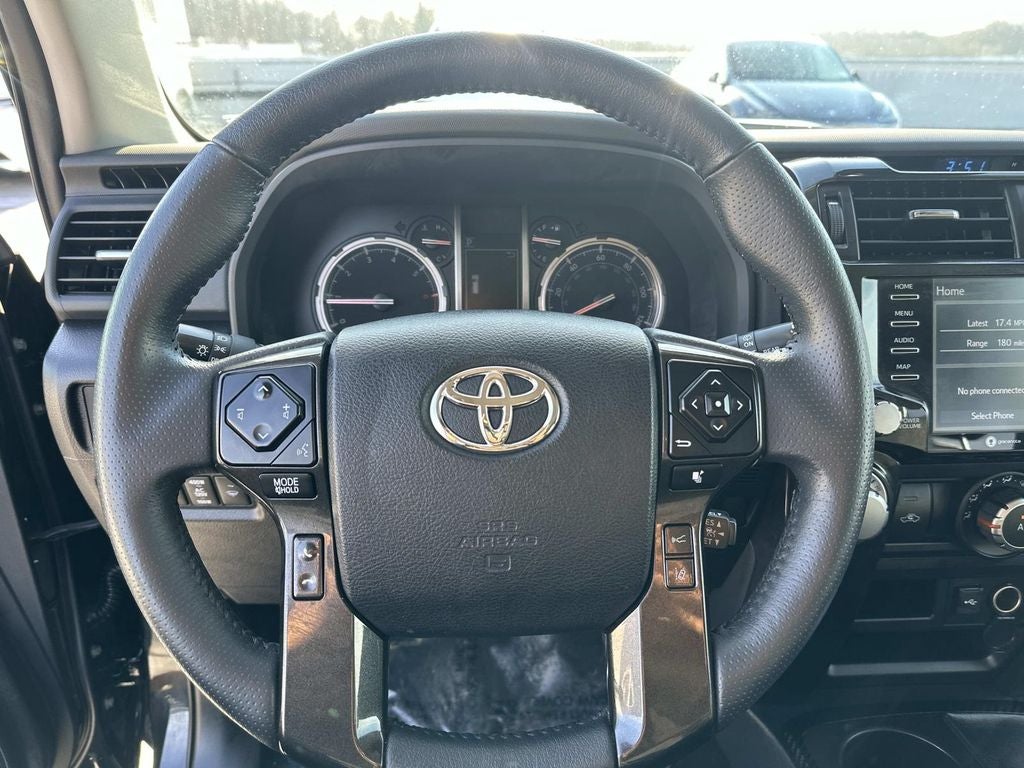 2024 Toyota 4Runner TRD Off-Road