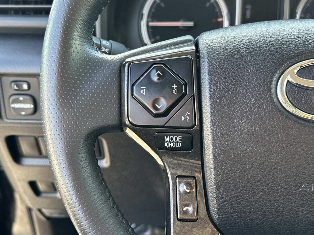 2024 Toyota 4Runner TRD Off-Road