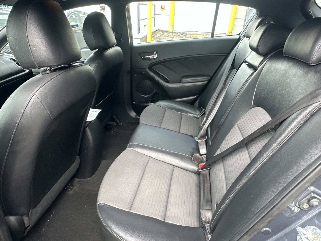 2016 Kia Forte5 SX