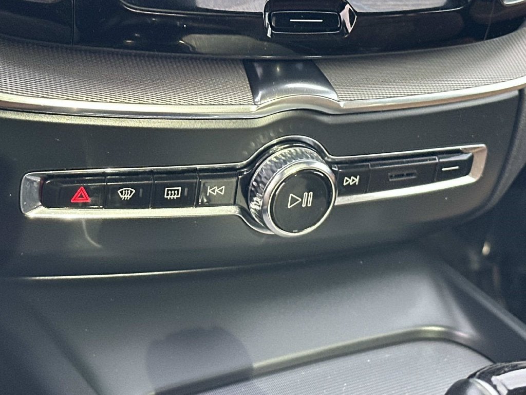 2019 Volvo XC60 T5 Inscription