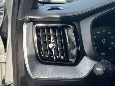 2019 Volvo XC60 T5 Inscription