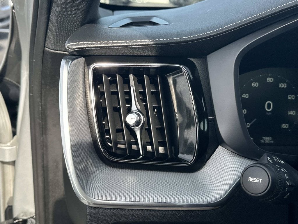 2019 Volvo XC60 T5 Inscription