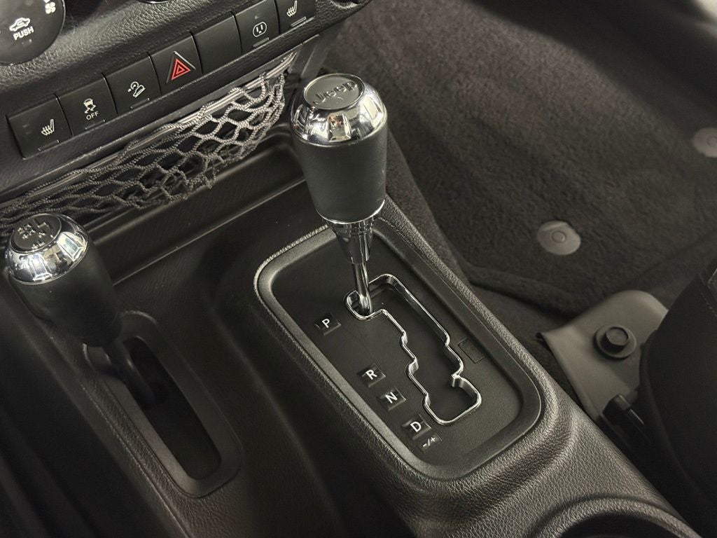 2015 Jeep Wrangler Unlimited Sahara Altitude