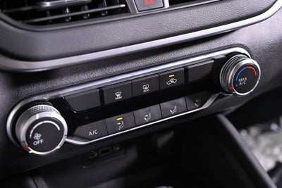 2022 Nissan Altima 2.5 SR Nissan Certified