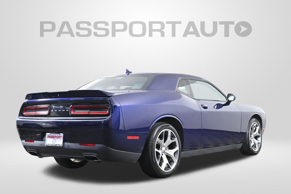 2016 Dodge Challenger SXT