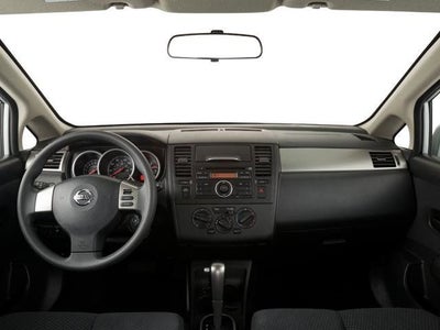 2011 Nissan Versa 1.8 S