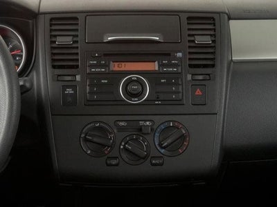 2011 Nissan Versa 1.8 S