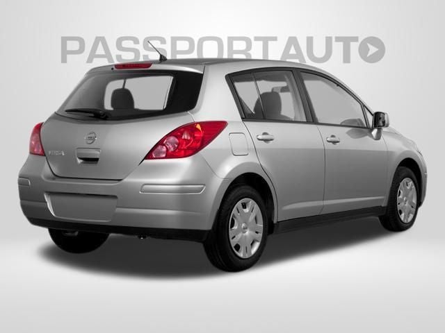 2011 Nissan Versa 1.8 S
