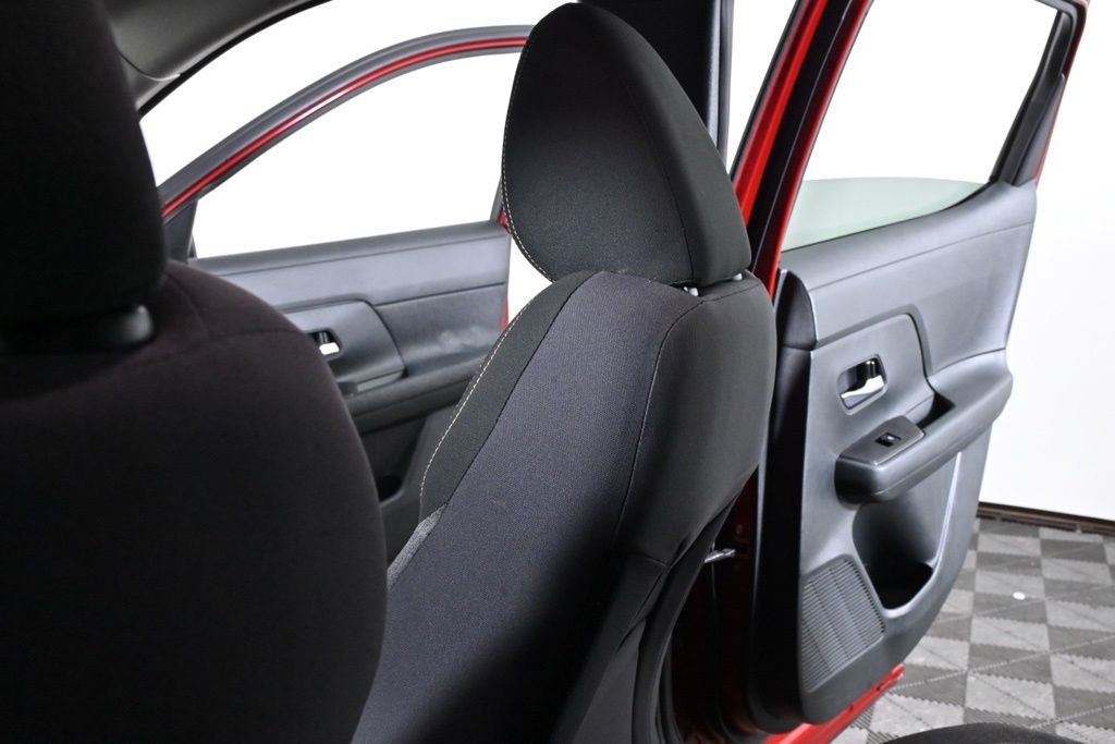 2025 Nissan Kicks SV Nissan Certified
