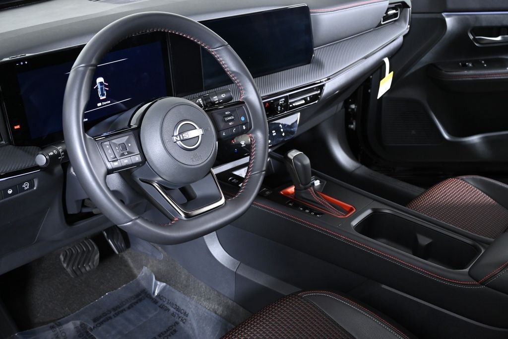 2025 Nissan Kicks SR Nissan Certified