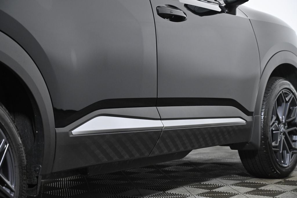 2025 Nissan Kicks SR Nissan Certified