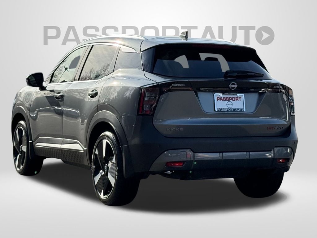 2025 Nissan Kicks SR Nissan Certified