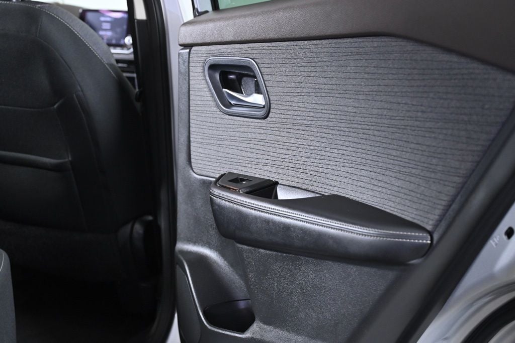 2023 Nissan Rogue SV Nissan Certified