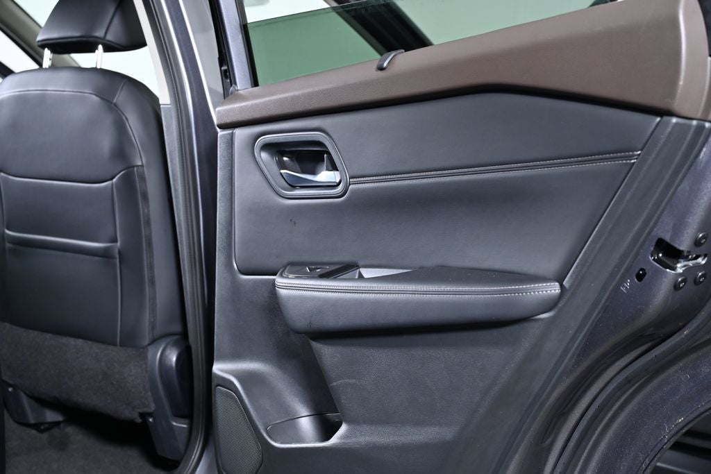 2023 Nissan Rogue SV Premium