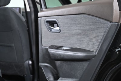 2023 Nissan Rogue SV Nissan Certified