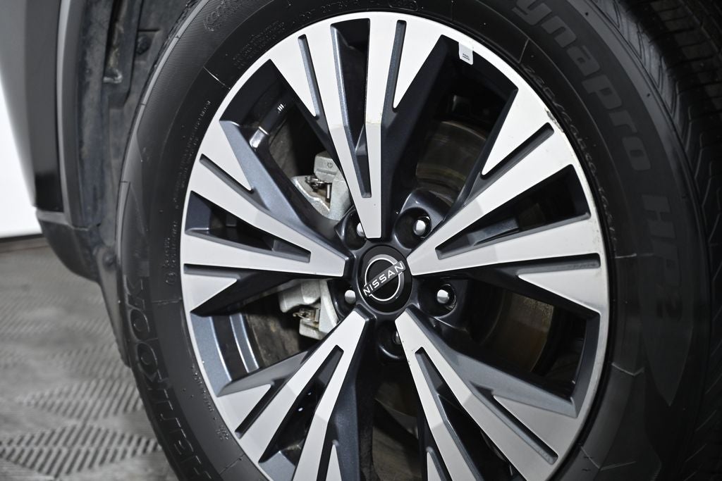 2023 Nissan Rogue SV Nissan Certified