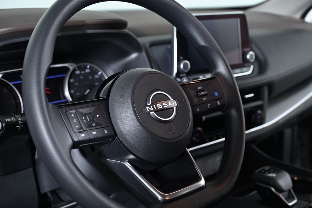 2023 Nissan Rogue SV Nissan Certified