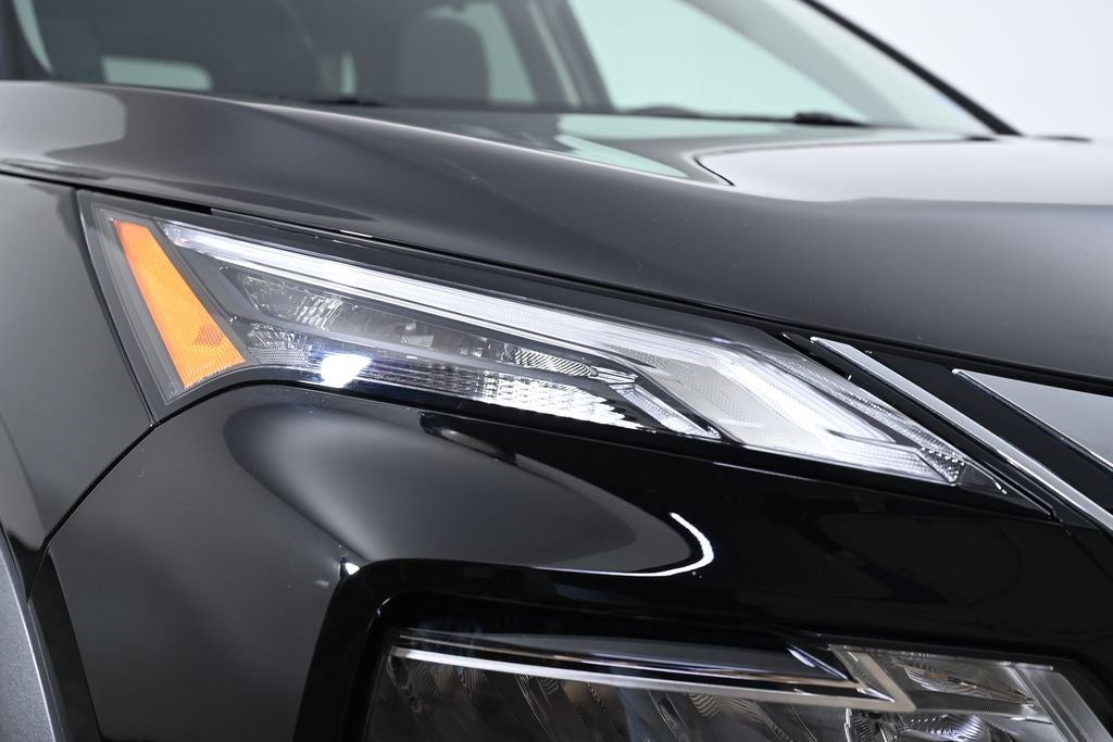 2023 Nissan Rogue SV Nissan Certified
