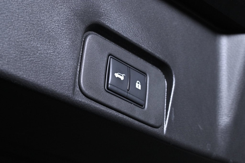 2023 Nissan Rogue SL Nissan Certified