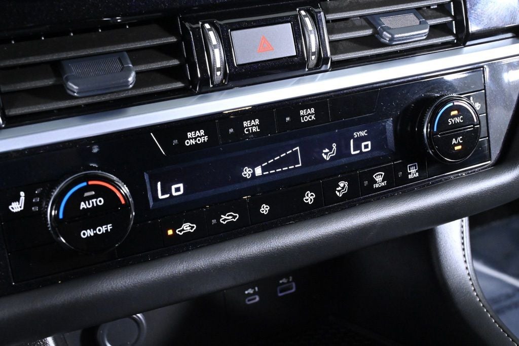 2025 Nissan Pathfinder SV Nissan Certified