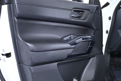 2025 Nissan Pathfinder SV Nissan Certified