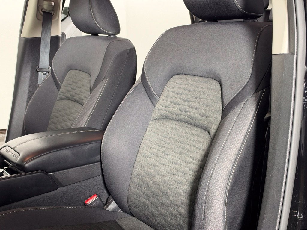 2022 Nissan Pathfinder SV Nissan Certified