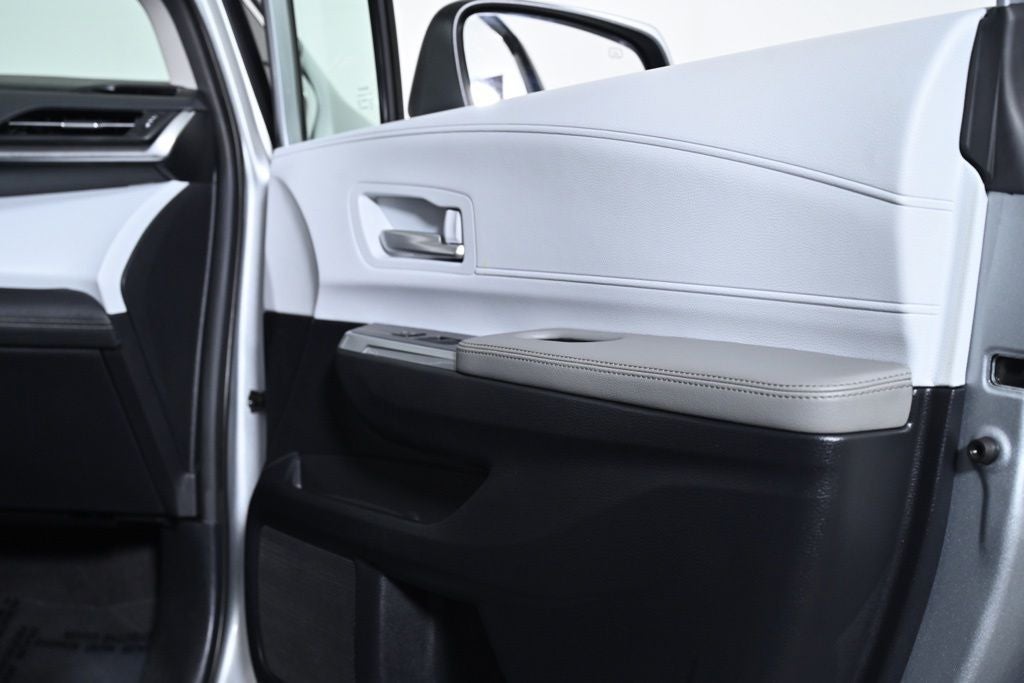 2025 Toyota Sienna XLE 7 Passenger