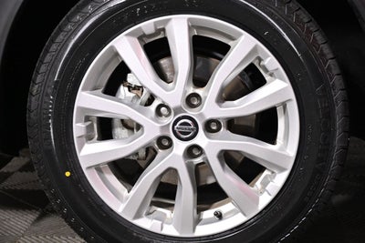 2022 Nissan Rogue Sport SV Nissan Certified