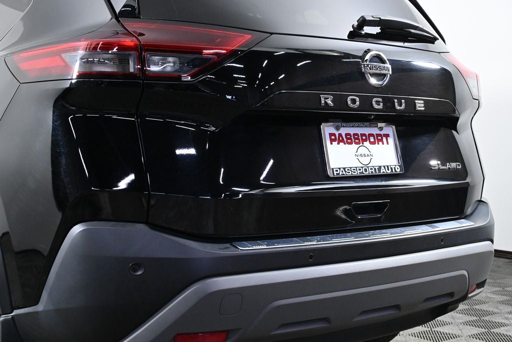 2021 Nissan Rogue SL Premium