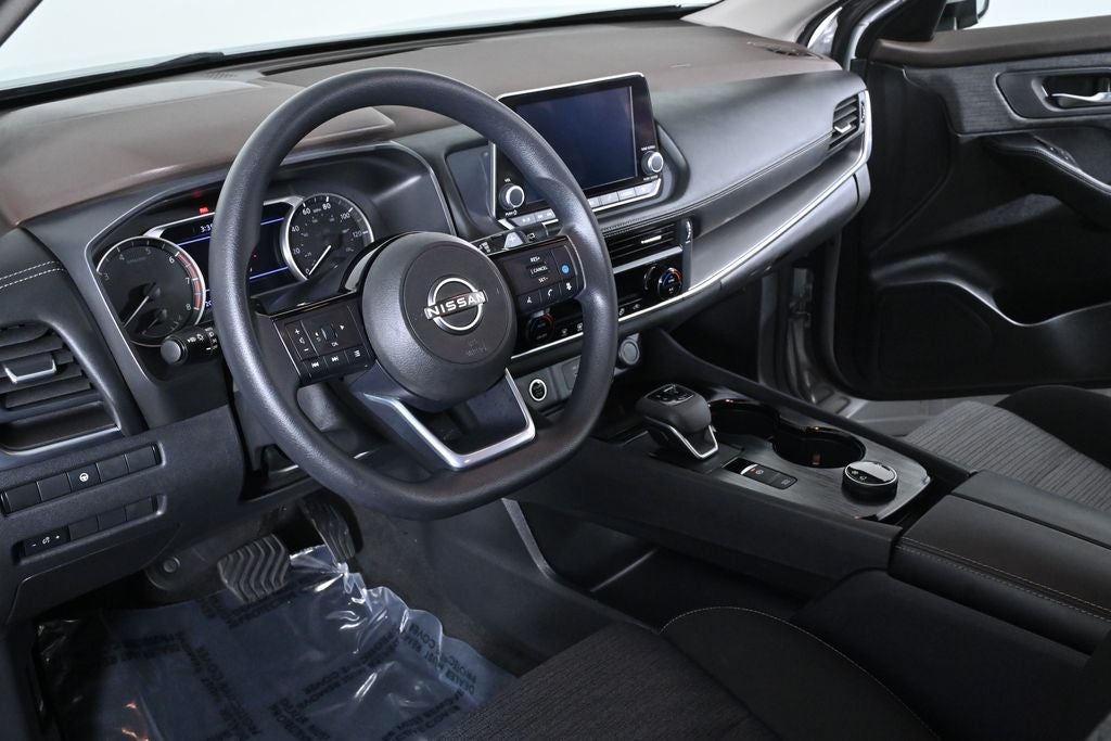 2023 Nissan Rogue SV Nissan Certified
