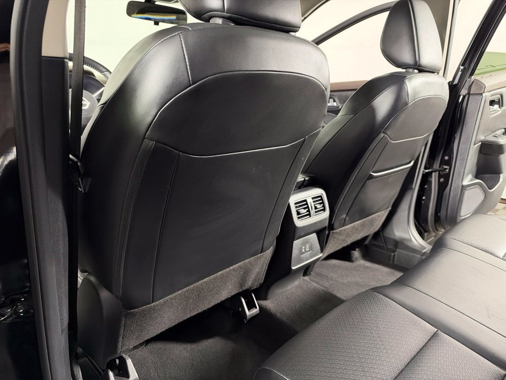 2023 Nissan Rogue SV Premium Nissan Certified
