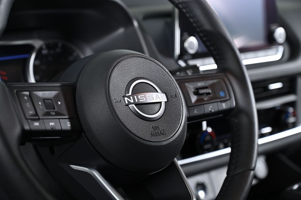 2024 Nissan Rogue SV Premium Nissan Certified