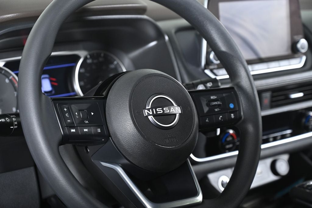 2023 Nissan Rogue SV Nissan Certified