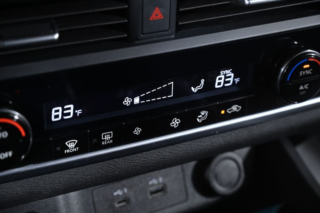 2023 Nissan Rogue SV Nissan Certified